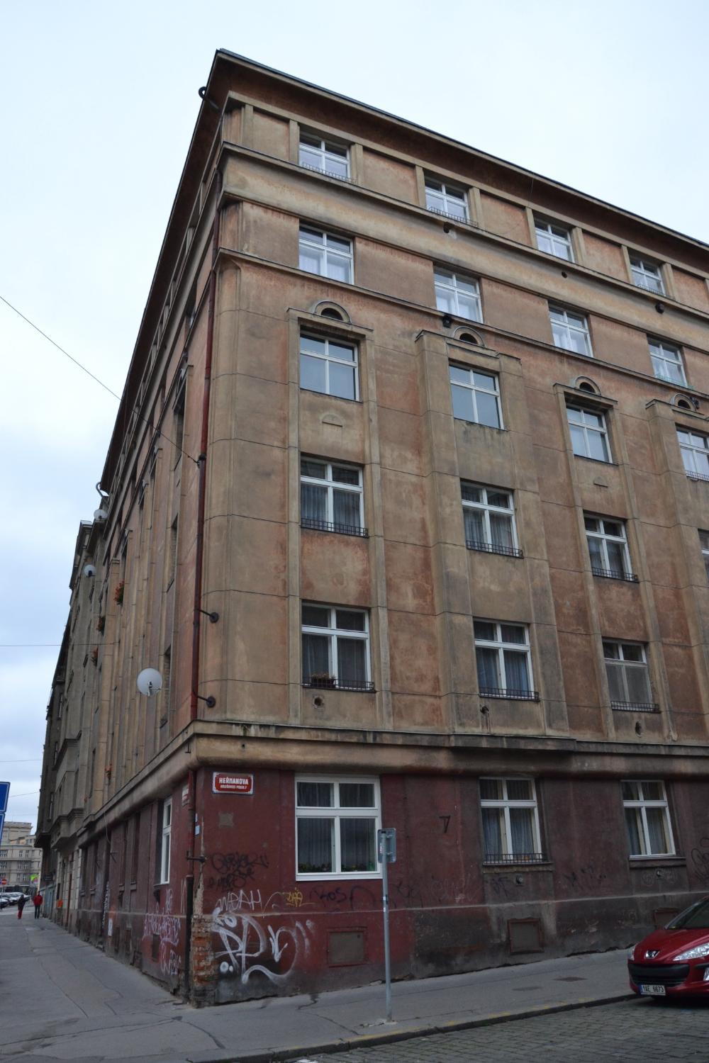 janovskeho_pred_2