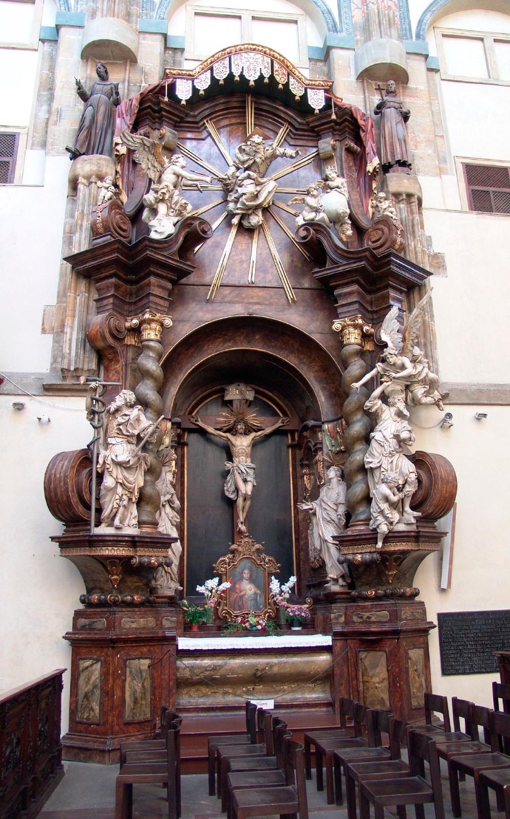 oltar_PM_Snezne_pred_01