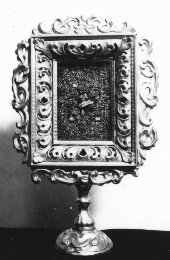 relikviar_apolinar_pred_03