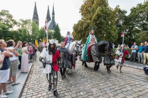 karel_iv_den_1_065