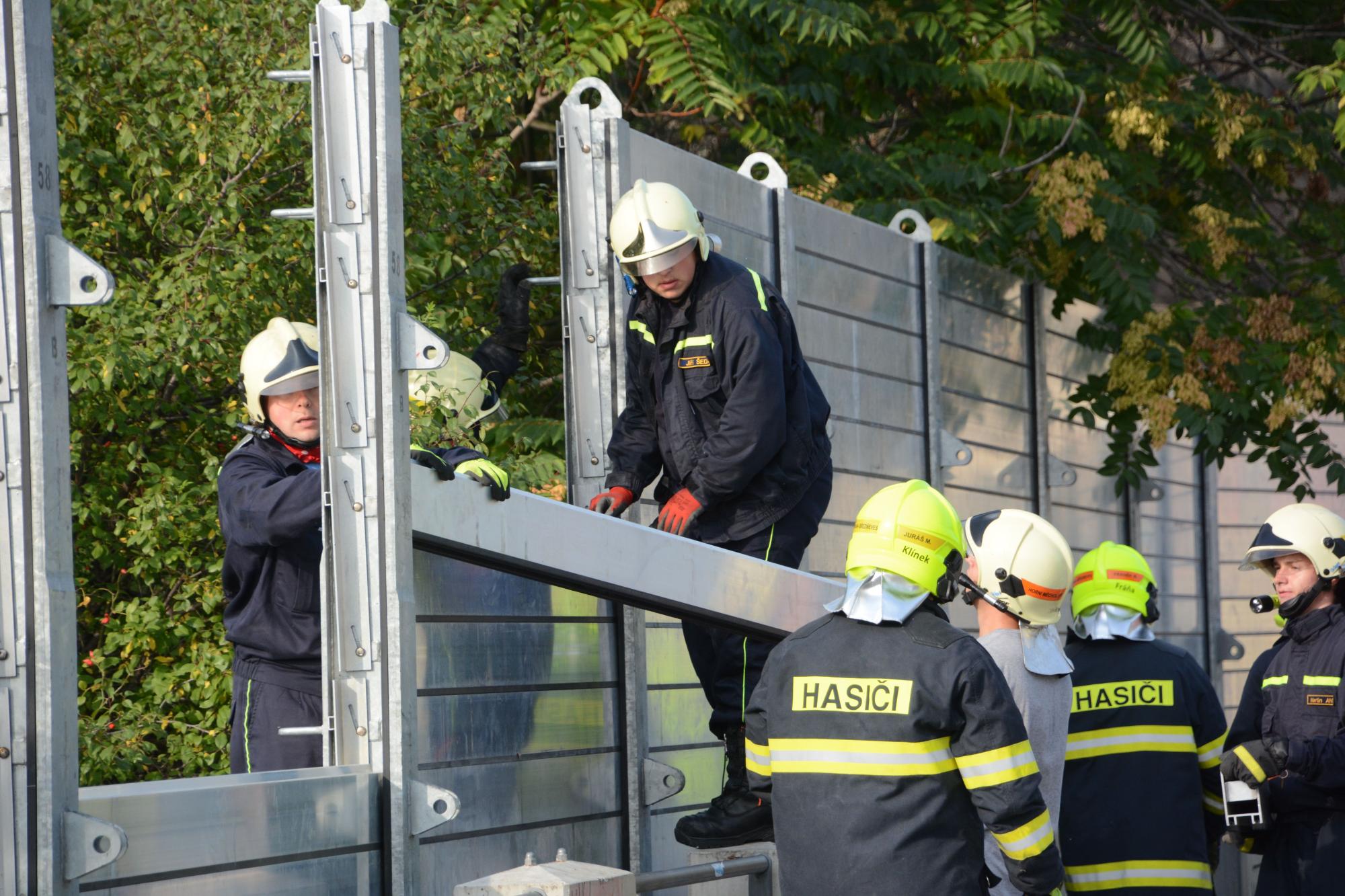 Ilustrační foto - stavba protipovodňového hrazení