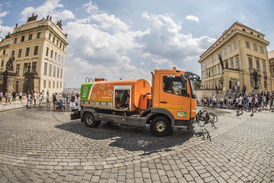 Kropení ulice