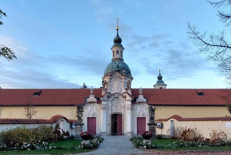 g031C_Poutní kostel PM Vítězné