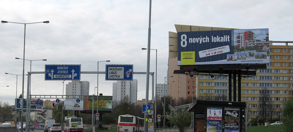 Ilustrační foto - billboardy v Praze