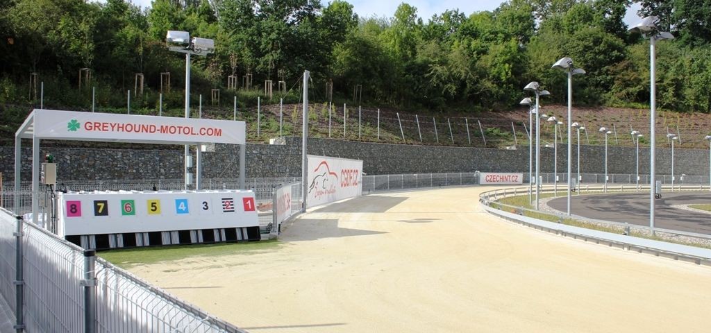 Ilustrační foto - někdejší chrtí areál v Motole